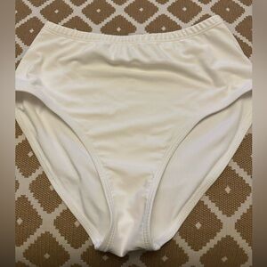 High cut swim bottoms